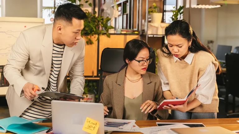 Startup Booted Financial Modeling: Build a Business Without Burning Cash