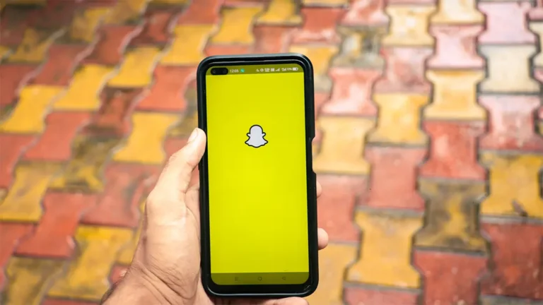 How to Know If Someone Blocked You on Snapchat: 6 Signs You Shouldn’t Ignore